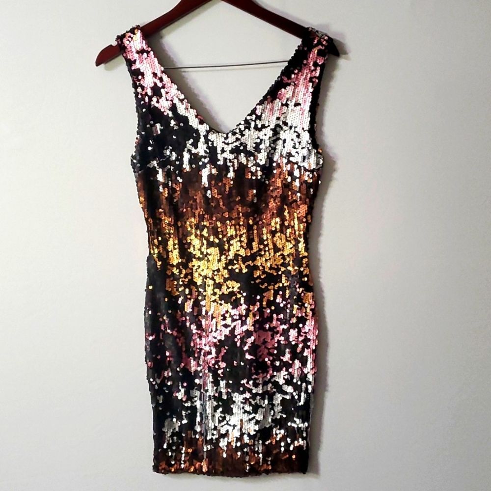 Monaco Seqiun Sleeveless V-Neck Womens Dress Sz S 4/6 Date Night Party Cocktail